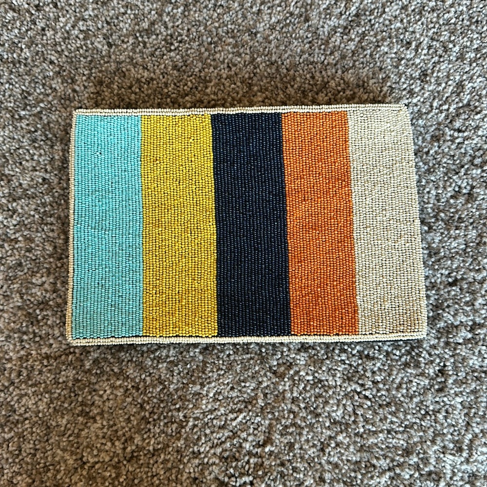 Nwot Ink + Alloy Bead Clutch